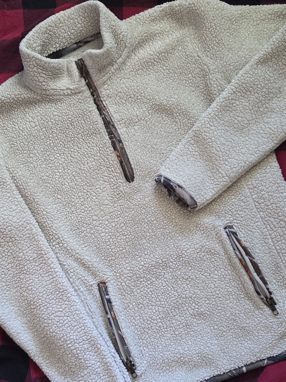 Legendary Whitetails Cream Fuzzy Sherpa Pullover Camo Accent Teddy Jacket size S